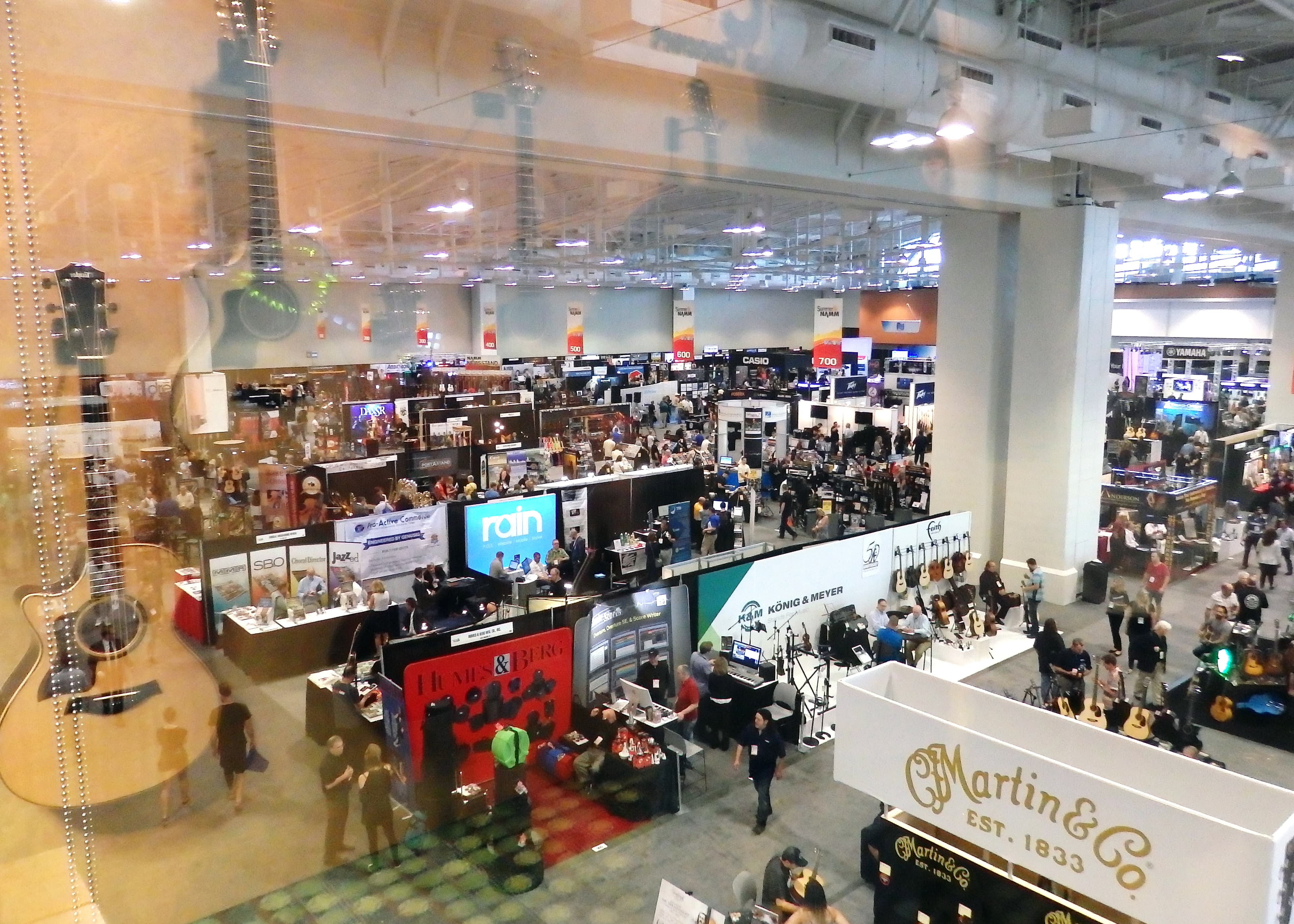 This is the featured image of the Lumit's Summer NAMM 2016 Recap blog article.