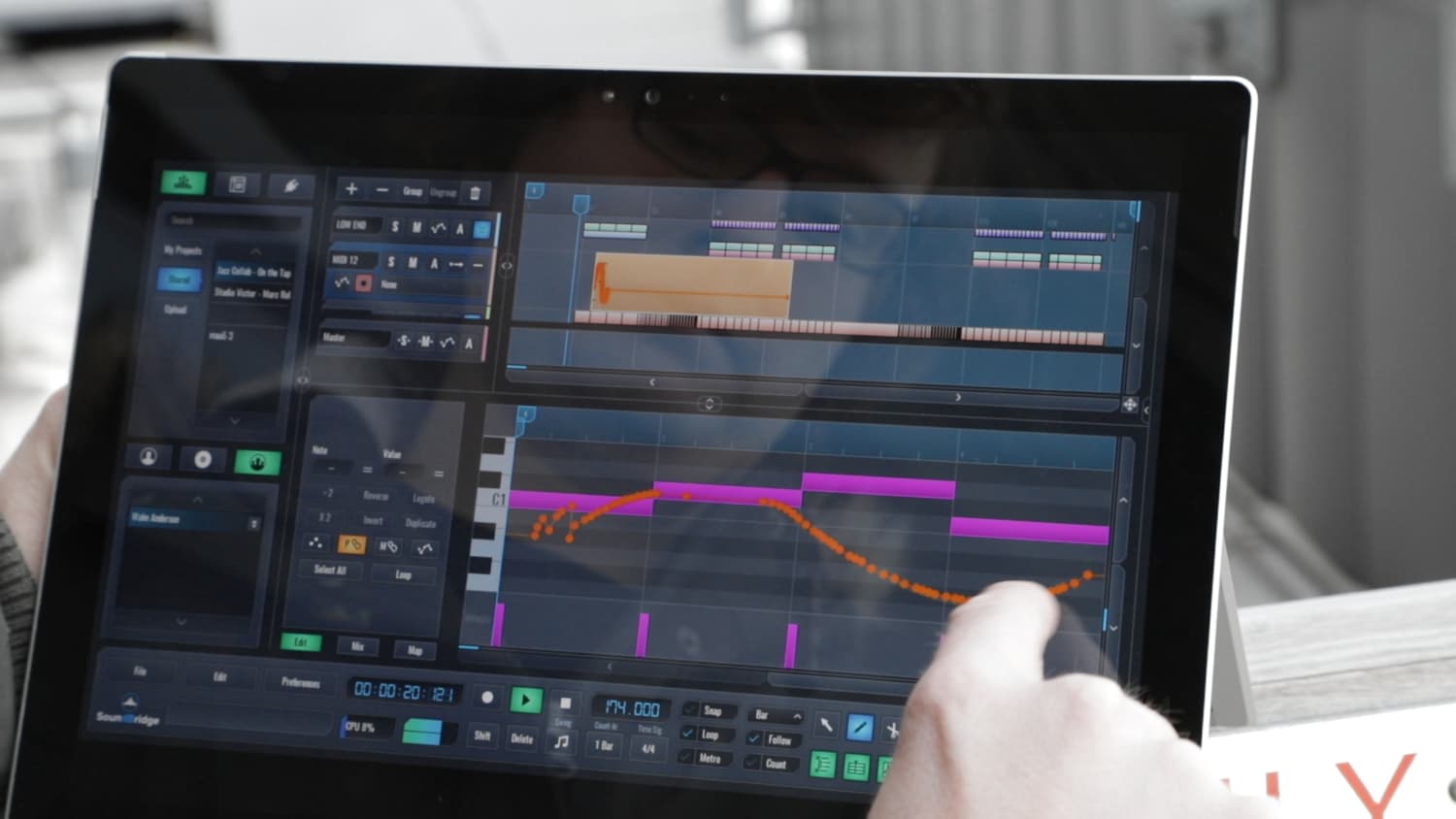 This is the featured image of the SoundBridge Widgets: Transport Bar - Part 1 blog article.